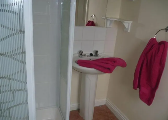 Bed & Breakfast Armcashel 3*