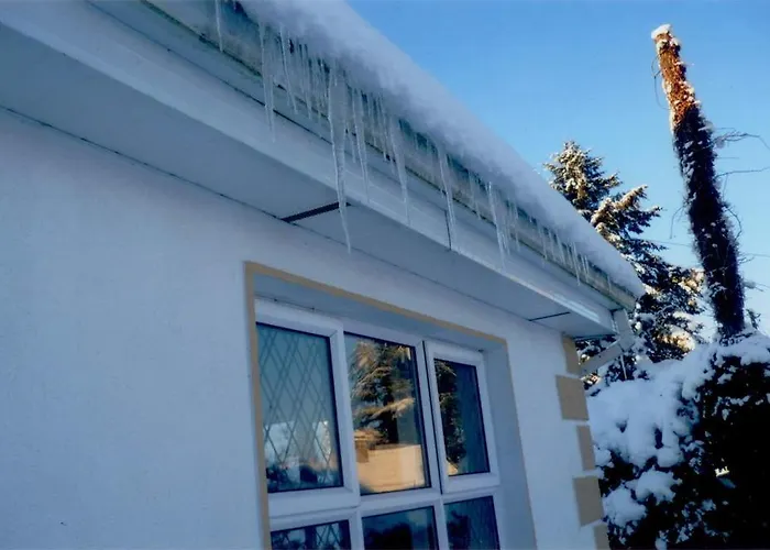 Bed & Breakfast Armcashel 3*